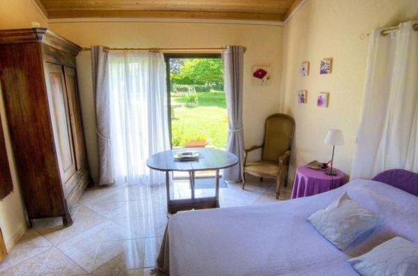 L'Oustal Chambres Et Tables D'Hotes Sonnac  ภายนอก รูปภาพ