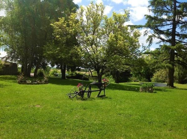 L'Oustal Chambres Et Tables D'Hotes Sonnac  ภายนอก รูปภาพ